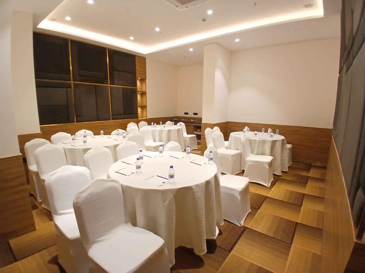Aralia Business Hotel Andheri